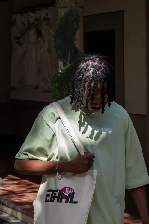 Bola // Classic Ethereal Shoot II — frame 02