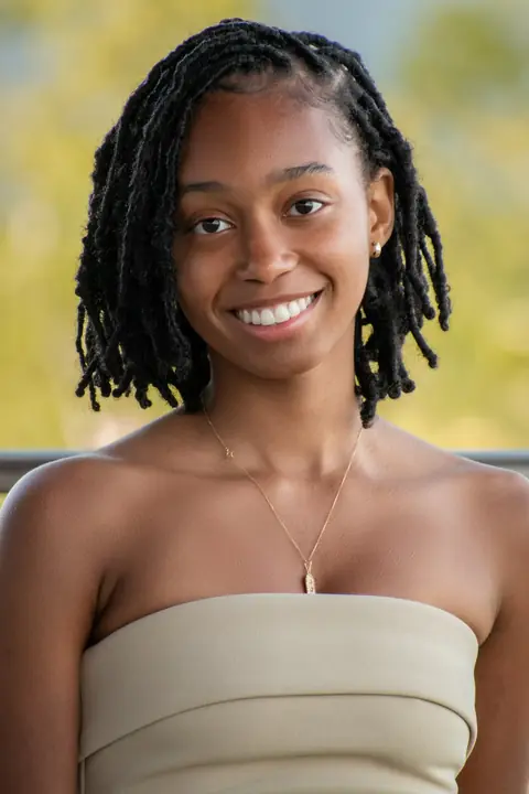 Wynter // Sr. Photos — frame 04