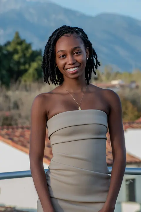 Wynter // Sr. Photos — frame 03